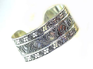 SS BALIANESE CENTER PAISLEY SWIRL DESIGN WIDE CUFF BANGLE