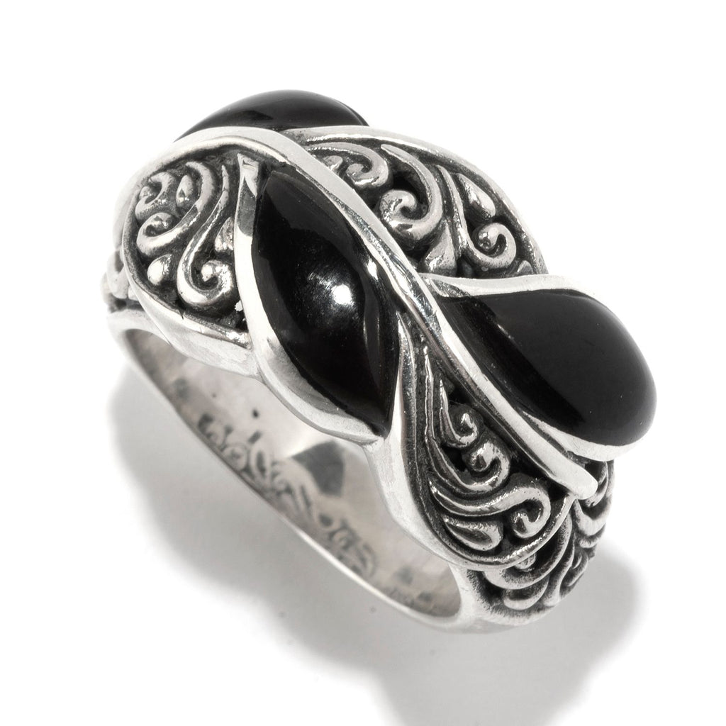 SS LEAF DESIGN RING WITH BLACK SHELL